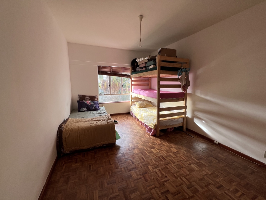 To Let 1 Bedroom Property for Rent in Wynberg Western Cape